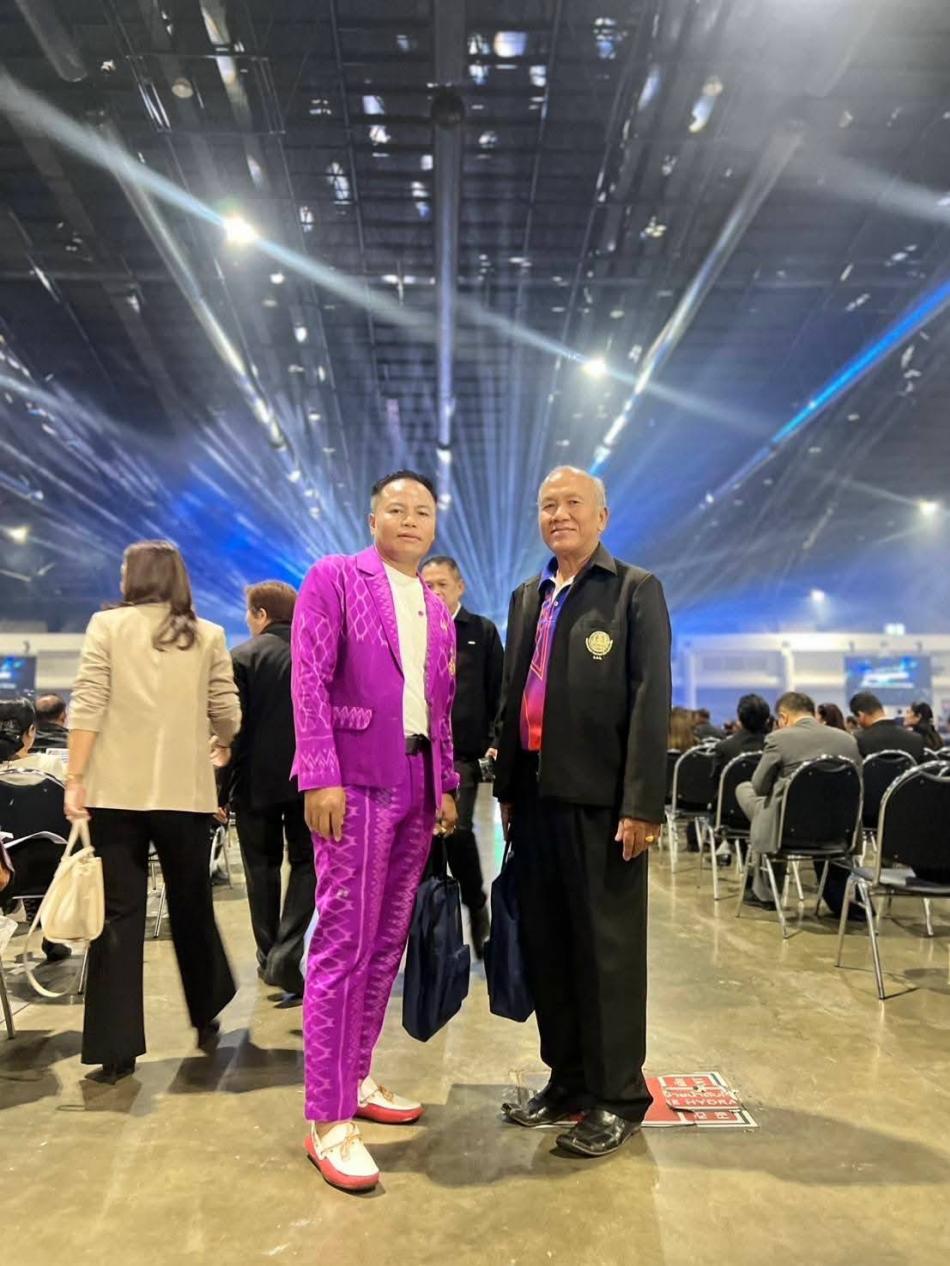 นายกฯเก่ง วิทยา ภารจรัส นายกเทศมนตรีตำบลบึงโขงหลง, นายถิ่น แดวขุนทด ประธานสภาเทศบาลตำบลบึงโขงหลง เข้าร่วมประชุมและการสัมมนาทางวิชาการสมาคมสันนิบาตเทศบาลแห่งประเทศไทย ครั้งที่ 2 ประจำปีงบประมาณ พ.ศ. 2568 ระหว่างวันที่ 17 - 19 กันยายน 2568 ณ อาคารชาเลนเจอร์ อาคาร 2 อิมแพ็ค ชาเลนเจอร์ เมืองทองธานี อำเภอปากเกร็ด จังหวัดนนทบุรี