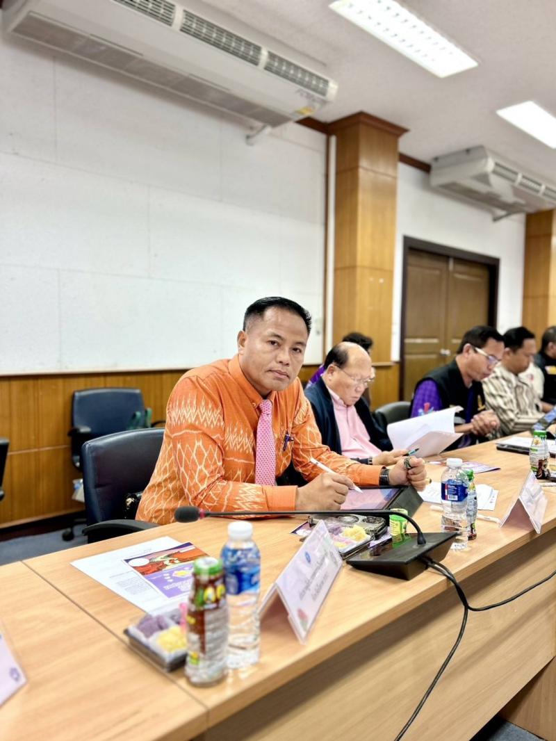 วันพุธ ที่ 20 สิงหาคม 2568 เวลา 13.30 น. นายกเก่ง วิทยา ภารจรัส นายกเทศมนตรีตำบลบึงโขงหลง เข้าร่วมประชุมคณะกรรมการบริหารงานด้านการท่องเที่ยว ประจำจังหวัดบึงกาฬ ครั้งที่ 1/2568 โดยมีนายจุมพฏ วรรณฉัตรสิริ ผู้ว่าราชการจังหวัดบึงกาฬเป็นประธานในการประชุมฯ ณ ห้องประชุมเจติยาคีรี ชั้น 2 ศาลากลางจังหวัดบึงกาฬ อำเภอเมืองบึงกาฬ จังหวัดบึงกาฬ