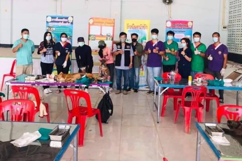 กองสาธารณสุขและสิ่งแวดล้อม เทศบาลตำบลบึงโขงหลง  ร่วมกับปศุสัตว์จังหวัดบึงกาฬ และปศุสัตว์อำเภอบึงโขงหลง  ทำการผ่าตัด ทำหมันสุนัข และแมวฟรี  ณ ศาลาประชาคมบ้านสว่างพัฒนา ต.บึงโขงหลง