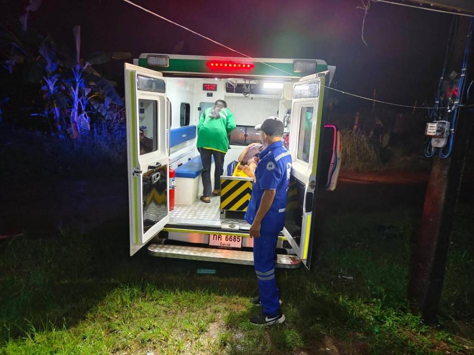 นำรถกู้ชีพออกรับผู้ป่วยฉุกเฉิน มีอาการเหนื่อย เวียนศรีษะ บ้านหนองสิม หมู่ 9 จำนวน 1 ราย ส่งโรงพยาบาลบึงโขงหลงเป็นที่เรียบร้อย รับผู้ป่วยติดเตียงบ้านบึงโขงหลง หมู่ 12 เข้ารับกายภาพบำบัด ที่โรงพยาบาลบึงโขงหลง จำนวน 1 ราย
